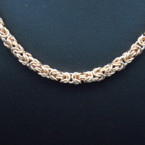 Handwoven chainmaille jewlery